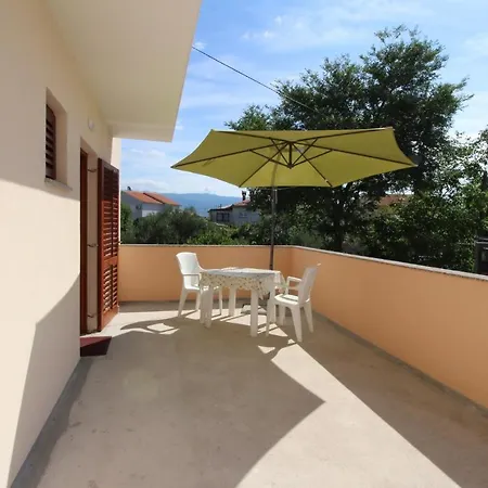 With A Parking Space Silo, Krk - 18692 Appartamento
