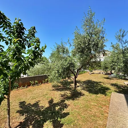 דירה With Parking Space Silo, Krk - 18692 שילו
