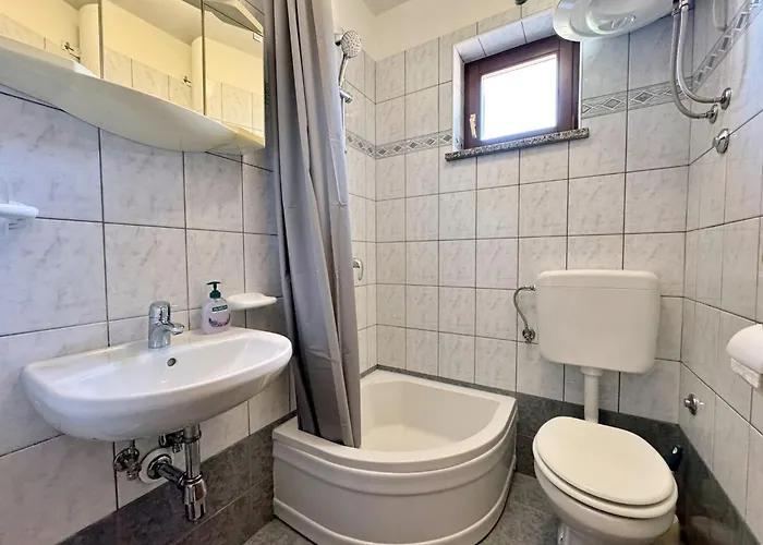 With Parking Space Silo, Krk - 18692 아파트 *