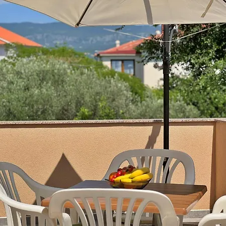 Appartamento With Parking Space Silo, Krk - 18692 *